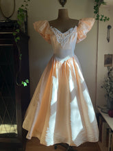 Load image into Gallery viewer, 1980’s Vintage Peach Taffeta Gunne Sax Midi Dress