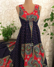 Load image into Gallery viewer, Amazing 1970's vintage paisley print dress by Denise are There