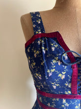 Load image into Gallery viewer, Amazing 1970’s Vintage Gunne Sax Grape Calico Peplum Sundress