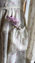 Load image into Gallery viewer, Sweet 1970’s vintage Ivory Floral voile Blouse and Skirt set by Gunne Sax