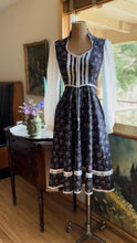 Load image into Gallery viewer, Beautiful 1970’s Vintage Black Calico Gunne Sax Midi Dress