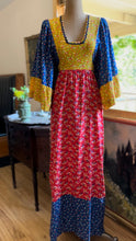 Load image into Gallery viewer, 1970’s Vintage Calico Kimono Sleeve Dress by Young Innocent