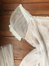Load image into Gallery viewer, 2000’s Deadstock Ivory Cream Net Lace dress by Nataya