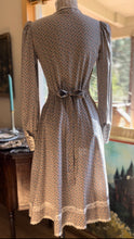 Load image into Gallery viewer, Authentic 1970’s Vintage Gray Calico Gunne Sax Midi Dress