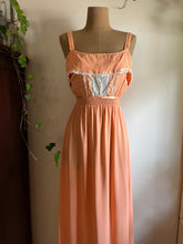 Load image into Gallery viewer, Sale~ 1970’s vintage Young Edwardian peach and cream crepe sundress