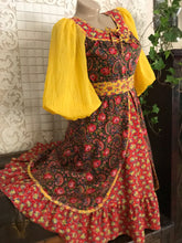Load image into Gallery viewer, Delicious 1970’s vintage paisley floral dress by Jody T