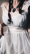 Load image into Gallery viewer, 1950’s Vintage White Chiffon Vanity Fair Peignoir Nightgown 32