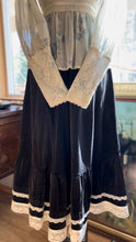 Load image into Gallery viewer, 1970’s Vintage Black Velveteen Gunne Sax Skirt