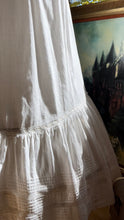 Load image into Gallery viewer, Edwardian 1900’s Summer White Cotton Petticoat Skirt