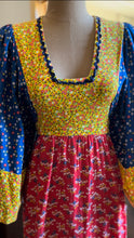 Load image into Gallery viewer, 1970’s Vintage Calico Kimono Sleeve Dress by Young Innocent