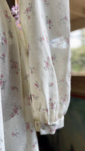 Load image into Gallery viewer, Sweet 1970’s vintage Ivory Floral voile Blouse and Skirt set by Gunne Sax