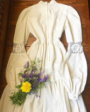 Load image into Gallery viewer, 1970's vintage Gunne Sax Ivory Poplin and Lace maxi dress