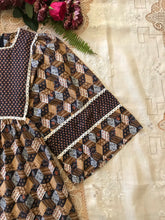 Load image into Gallery viewer, 1970’s vintage patchwork calico kimono dress by Young Innocent