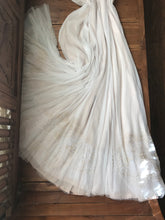 Load image into Gallery viewer, 2000’s Deadstock Ivory Cream Net Lace dress by Nataya