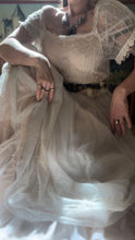 Load image into Gallery viewer, 2000’s Deadstock Ivory Cream Net Lace dress by Nataya