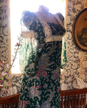Load image into Gallery viewer, Sale~ 1970’s Vintage Scrolling Garden Floral Maxi Dress