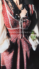 Load image into Gallery viewer, Beautiful 1970's vintage Winter Berry Calico Gunne Sax dress