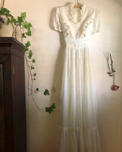 Load image into Gallery viewer, Beautiful 1970's vintage ivory crepe maxi dress
