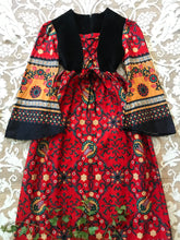Load image into Gallery viewer, Authentic 1970’s vintage paisley print dress