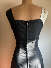 Load image into Gallery viewer, 1950’s Vintage Hand Printed Wiggle Dress by Hawaiian Togs