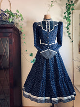 Load image into Gallery viewer, Authentic 1970’s vintage navy calico Gunne Sax midi duster dress