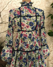 Load image into Gallery viewer, Authentic 1970’s vintage dress by Joseph Magnin