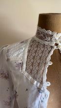 Load image into Gallery viewer, Sweet 1970’s Vintage Floral Voile Gunne Sax Blouse and Skirt Set