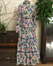 Load image into Gallery viewer, Authentic 1970’s vintage dress by Joseph Magnin