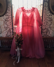 Load image into Gallery viewer, Authentic 1950’s fuchia pink Vanity Fair peignoir 2 piece set
