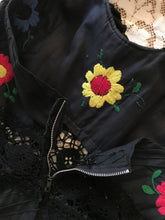 Load image into Gallery viewer, Amazing 1970's vintage Mexican bridal dress