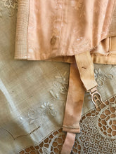 Load image into Gallery viewer, 1940’s Vintage deadstock girdle by Gossard