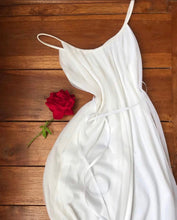 Load image into Gallery viewer, Beautiful 1970's vintage Intime of California Ivory chiffon peignoir nightgown and robe set