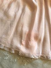 Load image into Gallery viewer, Beautiful 1930’s vintage tea rose pink step in teddy