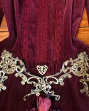 Load image into Gallery viewer, 1970’s vintage burgundy velveteen Gunne Sax midi dress