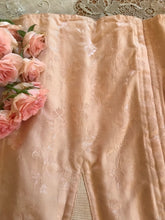 Load image into Gallery viewer, 1940’s Vintage deadstock girdle by Gossard