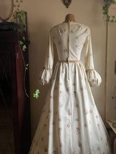 Load image into Gallery viewer, Medieval 1960's vintage Ivory Flocked Poplin black label Gunne Sax dress