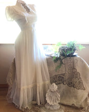 Load image into Gallery viewer, Beautiful 1970's vintage ivory crepe maxi dress