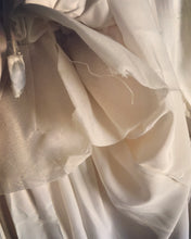 Load image into Gallery viewer, Beautiful antique white silk bridal gown