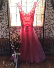 Load image into Gallery viewer, Authentic 1950’s fuchia pink Vanity Fair peignoir 2 piece set