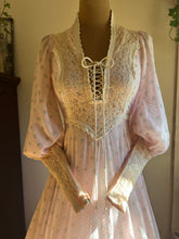 Load image into Gallery viewer, 1960’s Vintage Flocked Voile Gunne Sax Dress