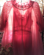 Load image into Gallery viewer, Authentic 1950’s fuchia pink Vanity Fair peignoir 2 piece set