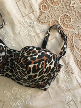 Load image into Gallery viewer, Authentic 1960’s vintage leopard print by Vanity Fair
