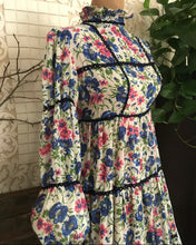 Load image into Gallery viewer, Authentic 1970’s vintage dress by Joseph Magnin