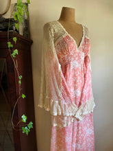 Load image into Gallery viewer, Beautiful 1960’s vintage black label Angel Sleeve Gunne Sax maxi dress