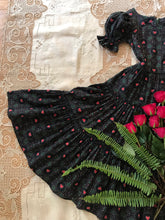 Load image into Gallery viewer, Incredible 1950’s vintage black heart print calico dress