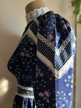 Load image into Gallery viewer, Tiny Authentic 1970’s Vintage Navy Calico Gunne Sax Midi Dress