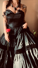 Load image into Gallery viewer, Incredible 1940’s 1950’s vintage gown by Frank Starr