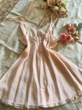 Load image into Gallery viewer, Beautiful 1930’s vintage tea rose pink step in teddy