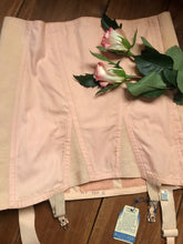 Load image into Gallery viewer, Deadstock 1940’s Vintage Peach Cotton Gossard girdle size 31