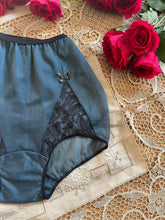 Load image into Gallery viewer, Hand Dyed 1940’s Vintage Plymouth Nylon And Lace Granny Panties